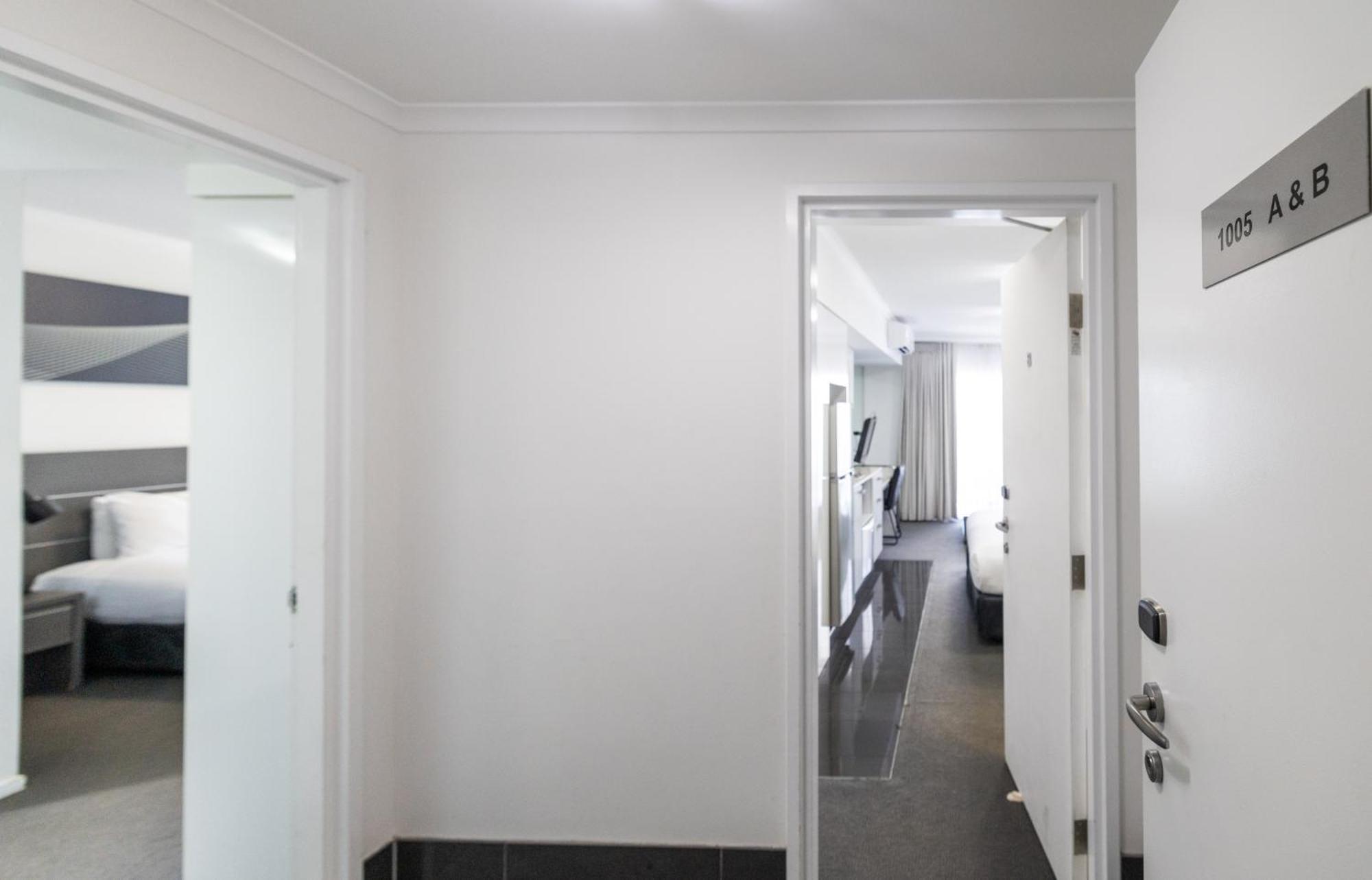 Oaks Townsville Metropole Hotel Dış mekan fotoğraf