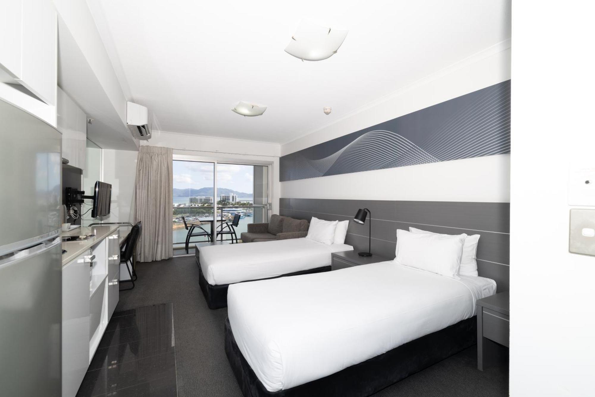 Oaks Townsville Metropole Hotel Dış mekan fotoğraf